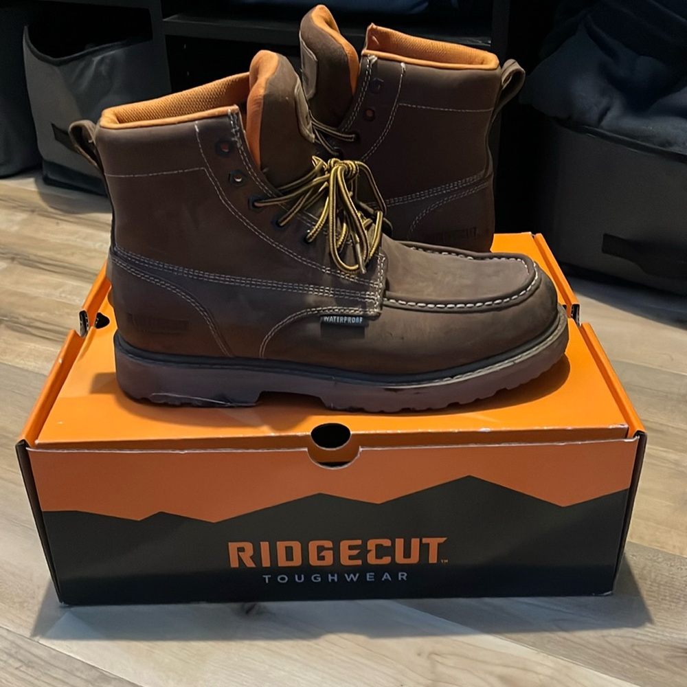 RIDGECUT Moc Toe Work Boot